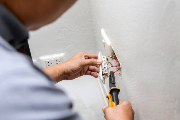 Best Residential Electrician Services  in Montegut, LA
